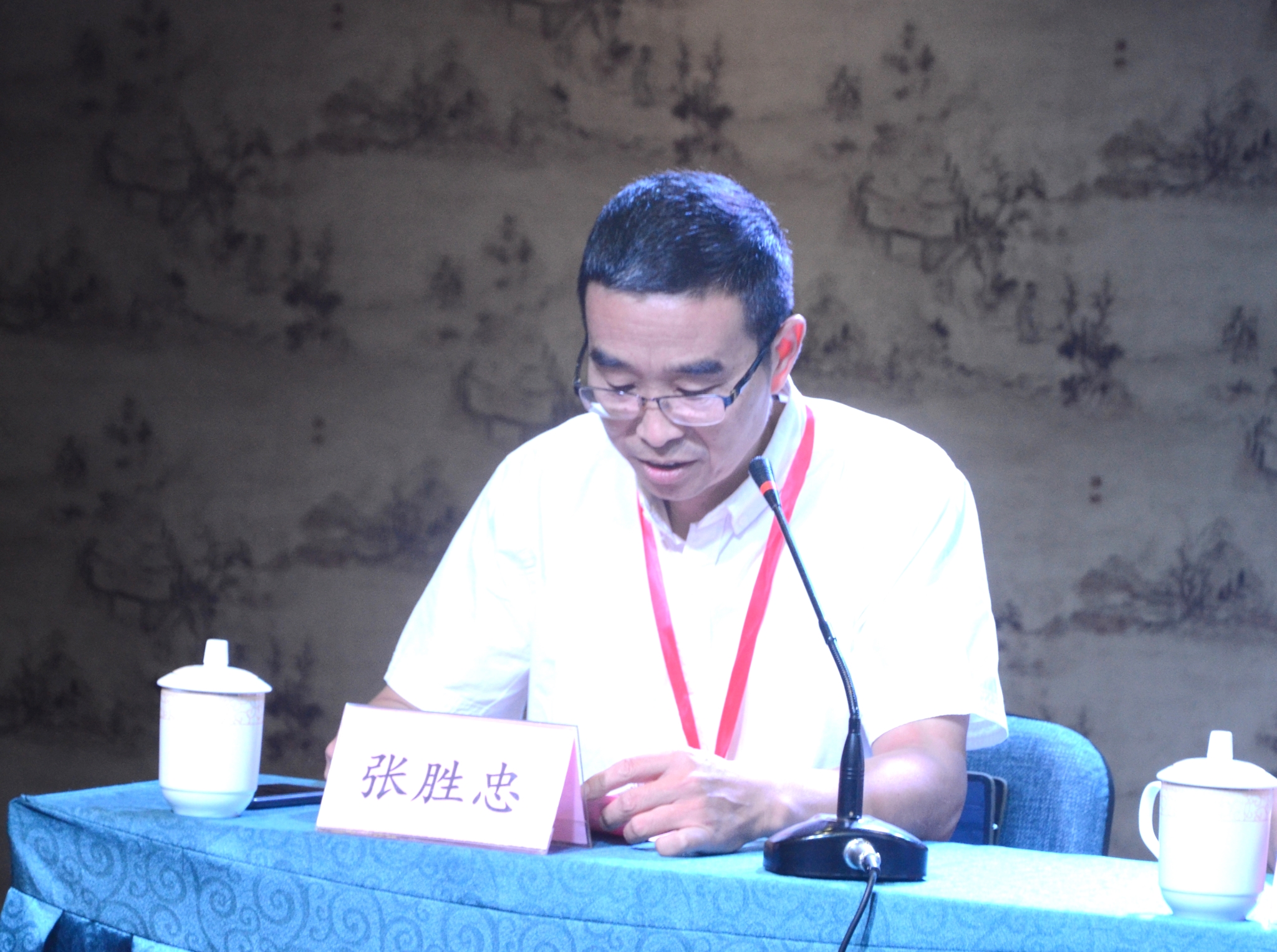 0002用用张胜忠秘书长.jpg