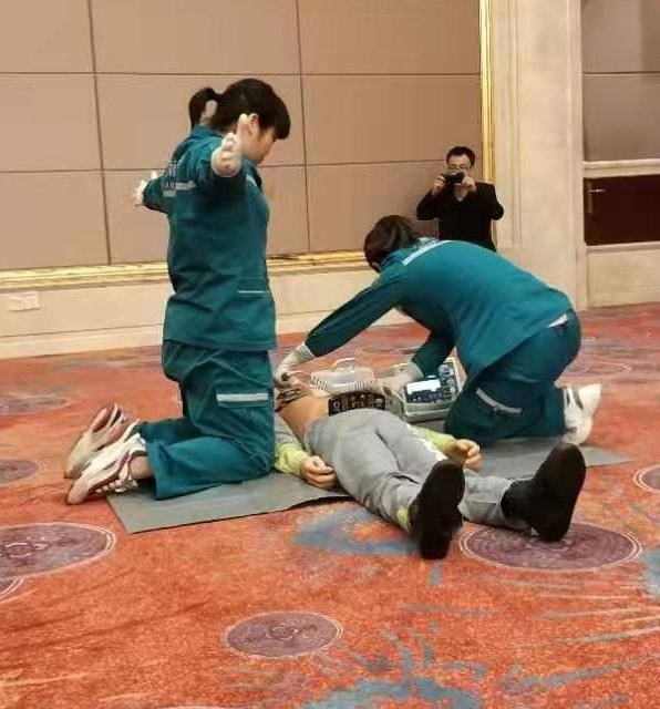 心肺复苏技能竞赛现场.jpg