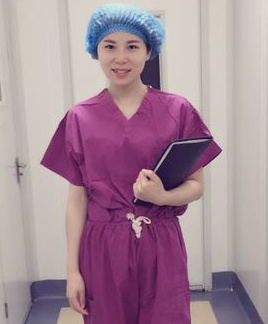 张莉.jpg