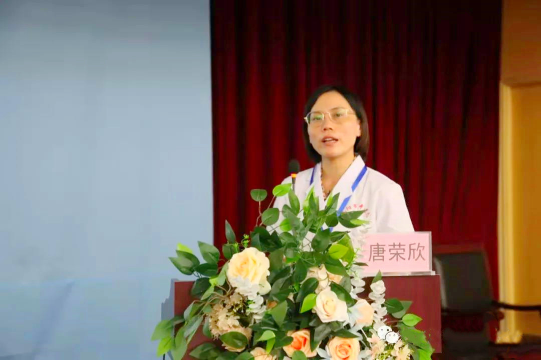 12唐荣欣_副本.jpg