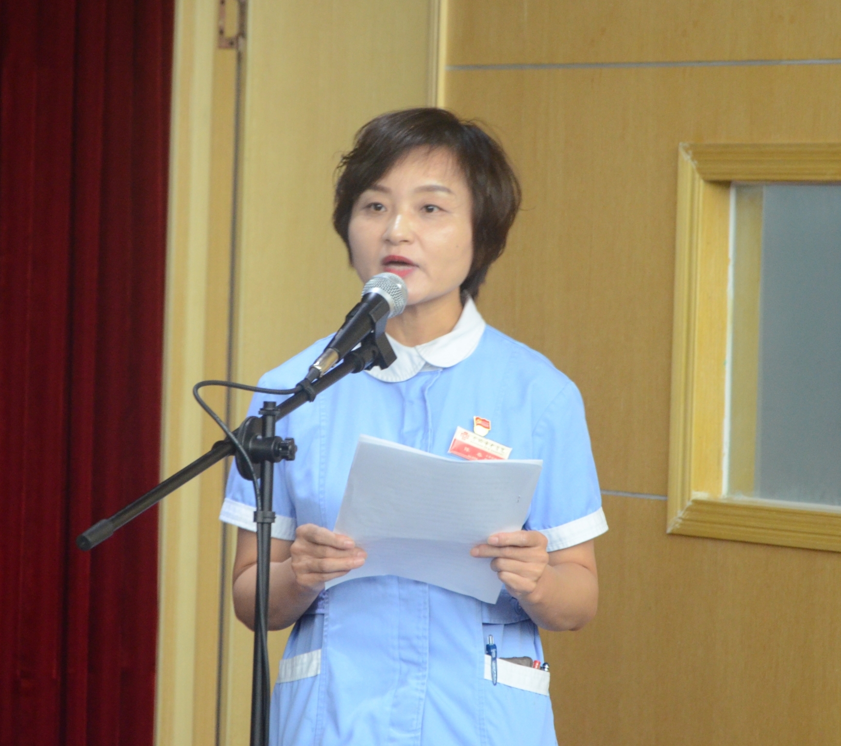2019南阳市“十佳护士”、骨一科护士长 陈春.jpg