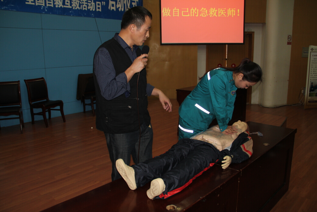 QQ截图20141015085627.jpg