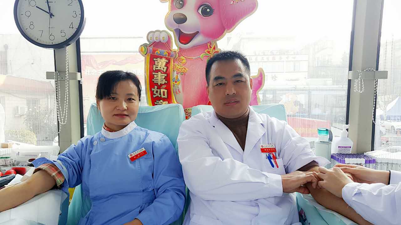 黄永华陈春合照.jpg