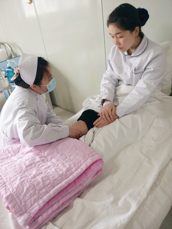 穴位按摩.jpg
