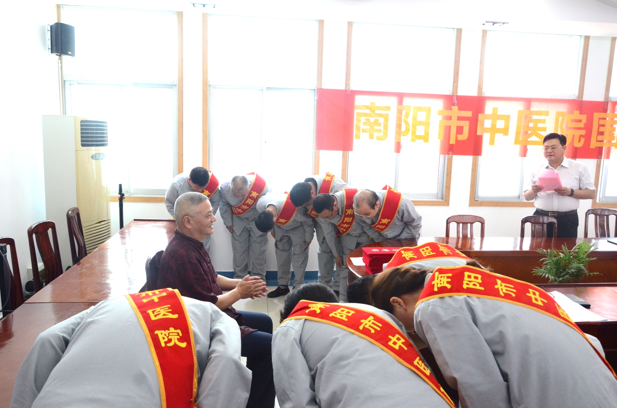 0005行拜师礼.jpg