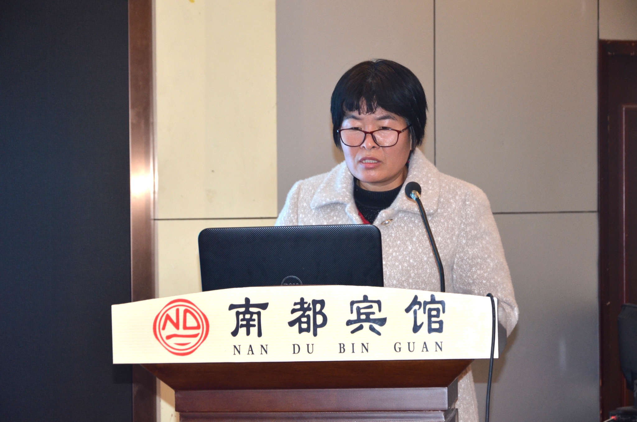 内科老师赵西平.jpg