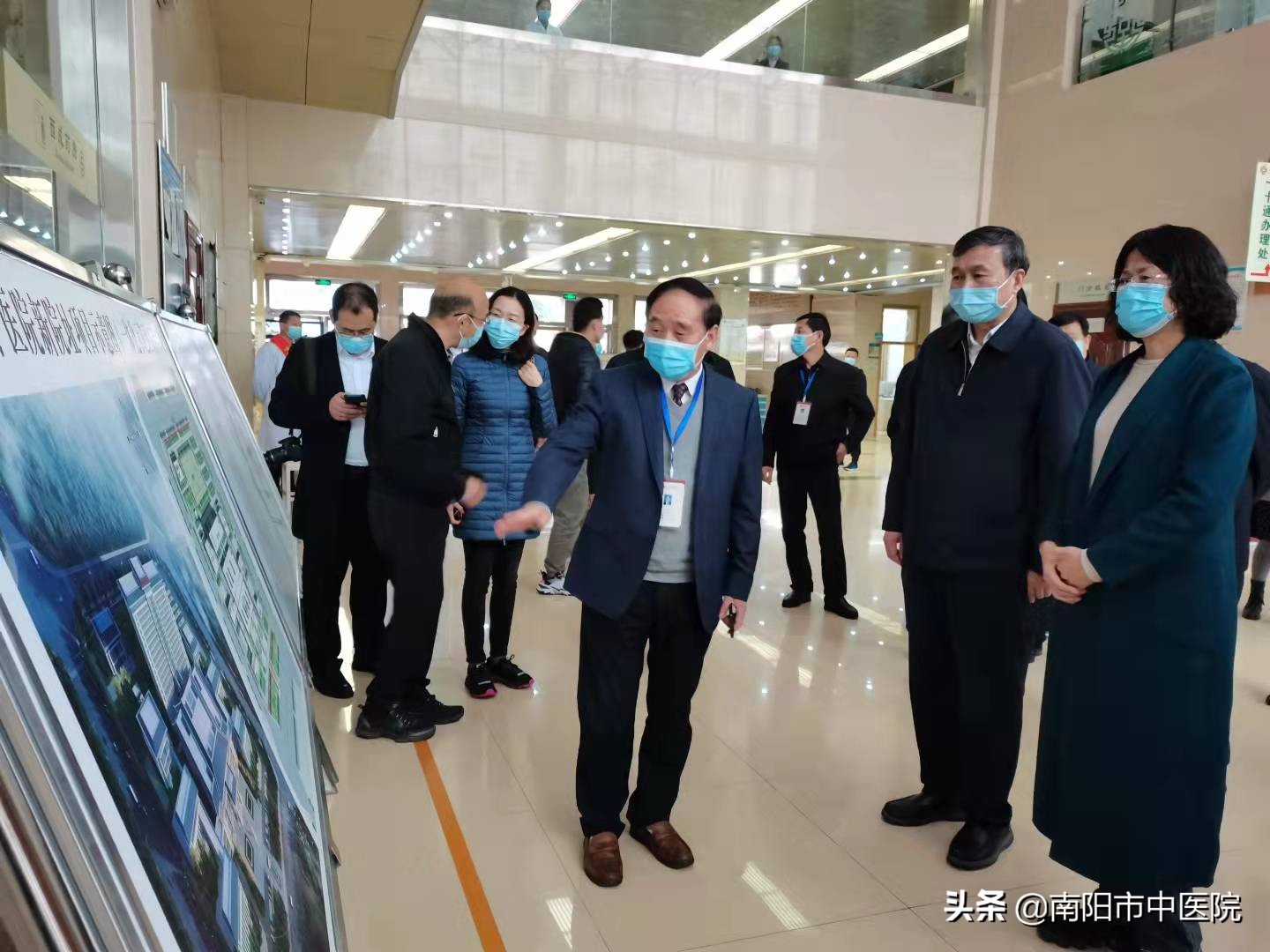 21。10。20省人大常委会专题调研组到.jpg