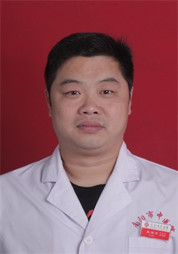 任哲.png
